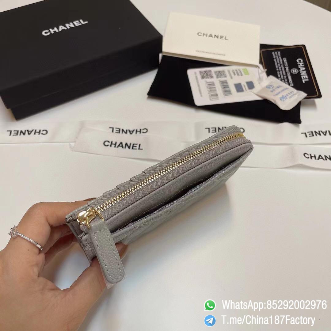 187 Factory Bags Chanel Classic Zipped Coin Purse with Card Slots Pearl Gray Grained Shiny Lambskin Gold Tone Metal 07 187 Factory Bags Chanel Classic Zipped Coin Purse with Card Slots Pearl Gray Grained Shiny Lambskin Gold Tone Metal 07