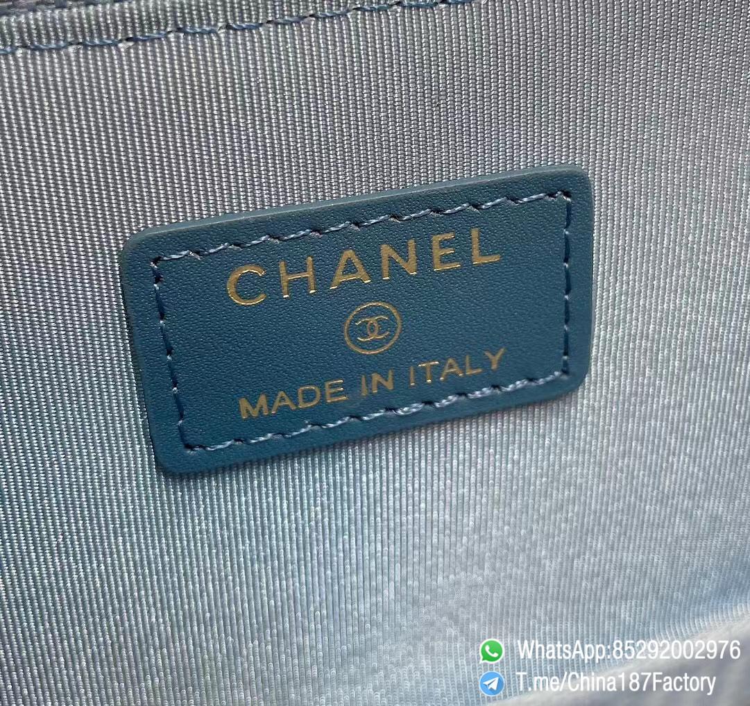 187 Factory Bags Chanel Classic Zipped Coin Purse with Card Slots Tempete Blue Grained Shiny Lambskin Gold Tone Metal 09 187 Factory Bags Chanel Classic Zipped Coin Purse with Card Slots Tempete Blue Grained Shiny Lambskin Gold Tone Metal 09