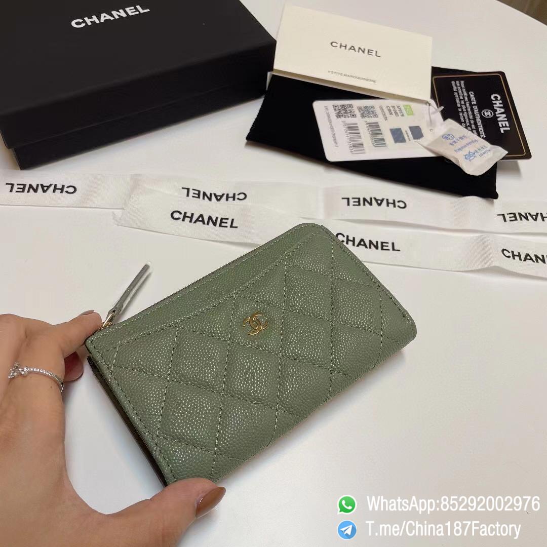 187 Factory Bags Chanel Classic Zipped Coin Purse with Card Slots Vert Benghal Green Grained Shiny Lambskin Gold Tone Metal 03 187 Factory Bags Chanel Classic Zipped Coin Purse with Card Slots Vert Benghal Green Grained Shiny Lambskin Gold Tone Metal 03