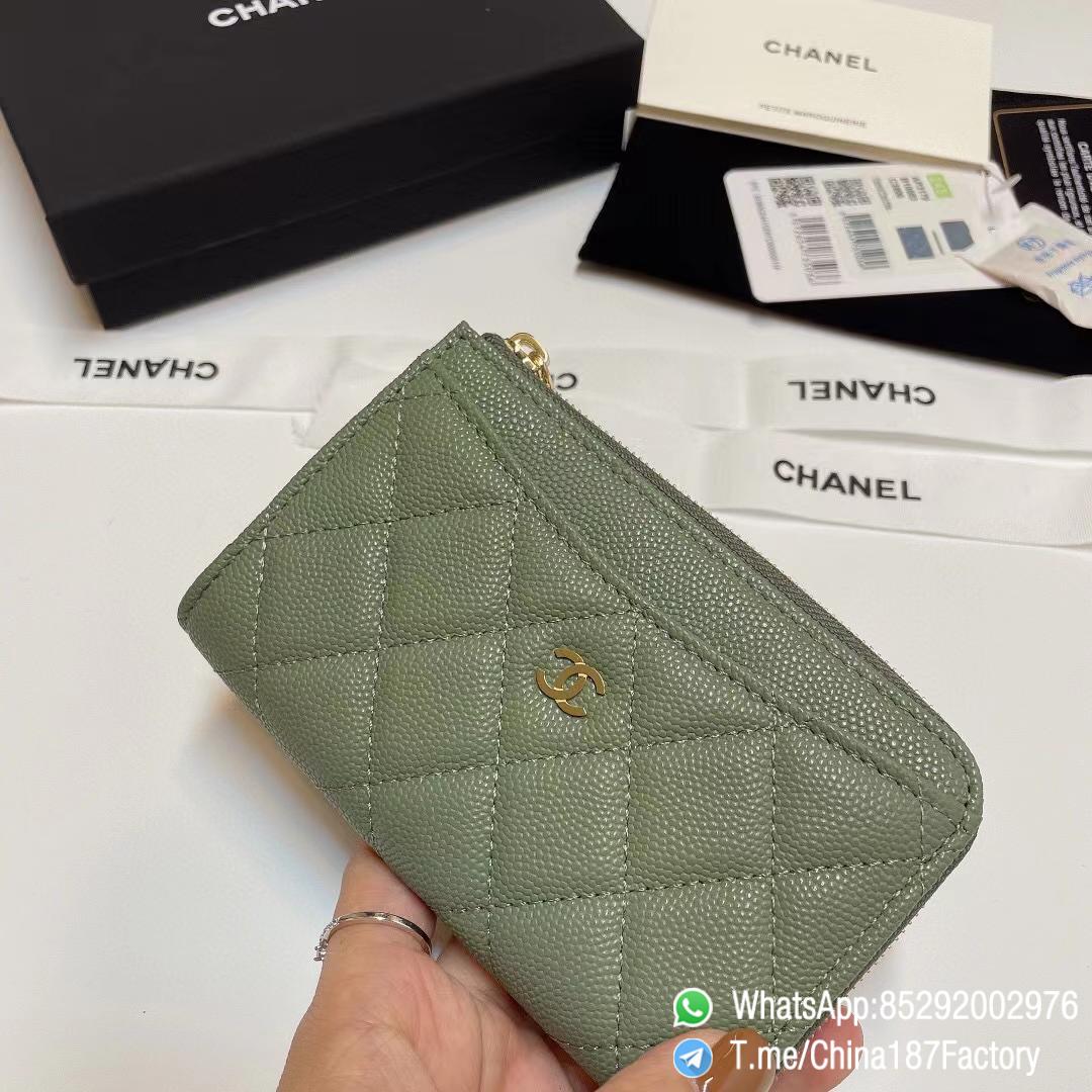 187 Factory Bags Chanel Classic Zipped Coin Purse with Card Slots Vert Benghal Green Grained Shiny Lambskin Gold Tone Metal 05 187 Factory Bags Chanel Classic Zipped Coin Purse with Card Slots Vert Benghal Green Grained Shiny Lambskin Gold Tone Metal 05