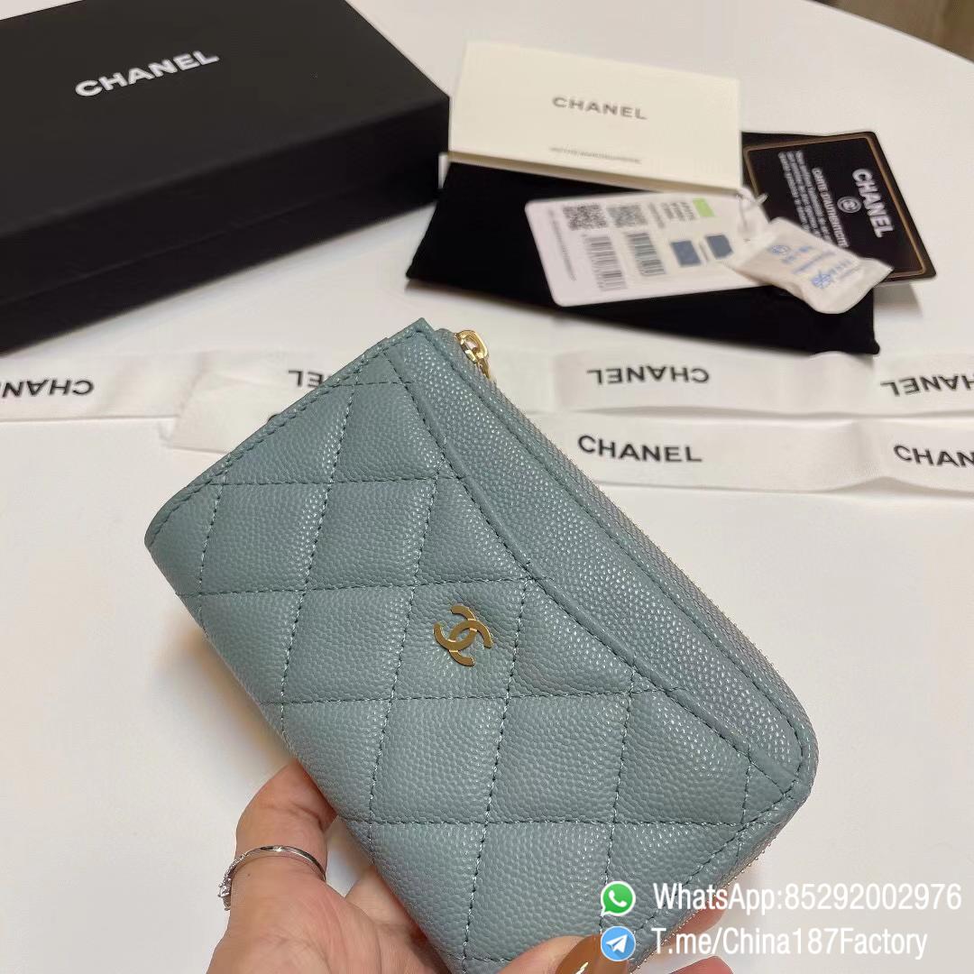 187 Factory Bags Chanel Classic Zipped Coin Purse with Card Slots Vert Blue Grained Shiny Lambskin Gold Tone Metal 03 187 Factory Bags Chanel Classic Zipped Coin Purse with Card Slots Vert Blue Grained Shiny Lambskin Gold Tone Metal 03