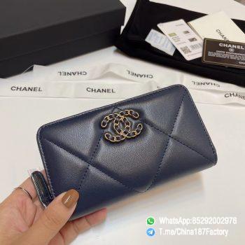 187 Factory Middle Chanel 19 Zipped Wallet Abysse Blue Shiny Lambskin Gold Tone Metal 01