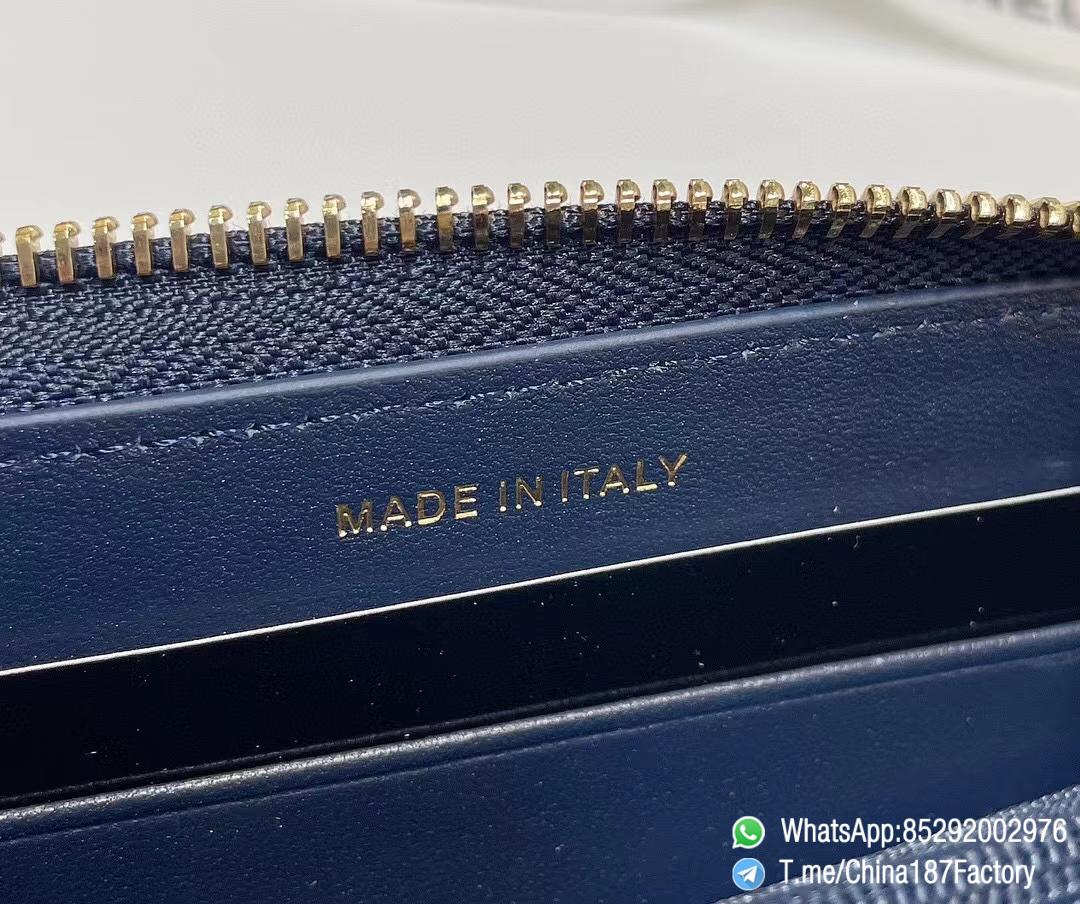 187 Factory Middle Chanel 19 Zipped Wallet Abysse Blue Shiny Lambskin Gold Tone Metal 08 187 Factory Middle Chanel 19 Zipped Wallet Abysse Blue Shiny Lambskin Gold Tone Metal 08