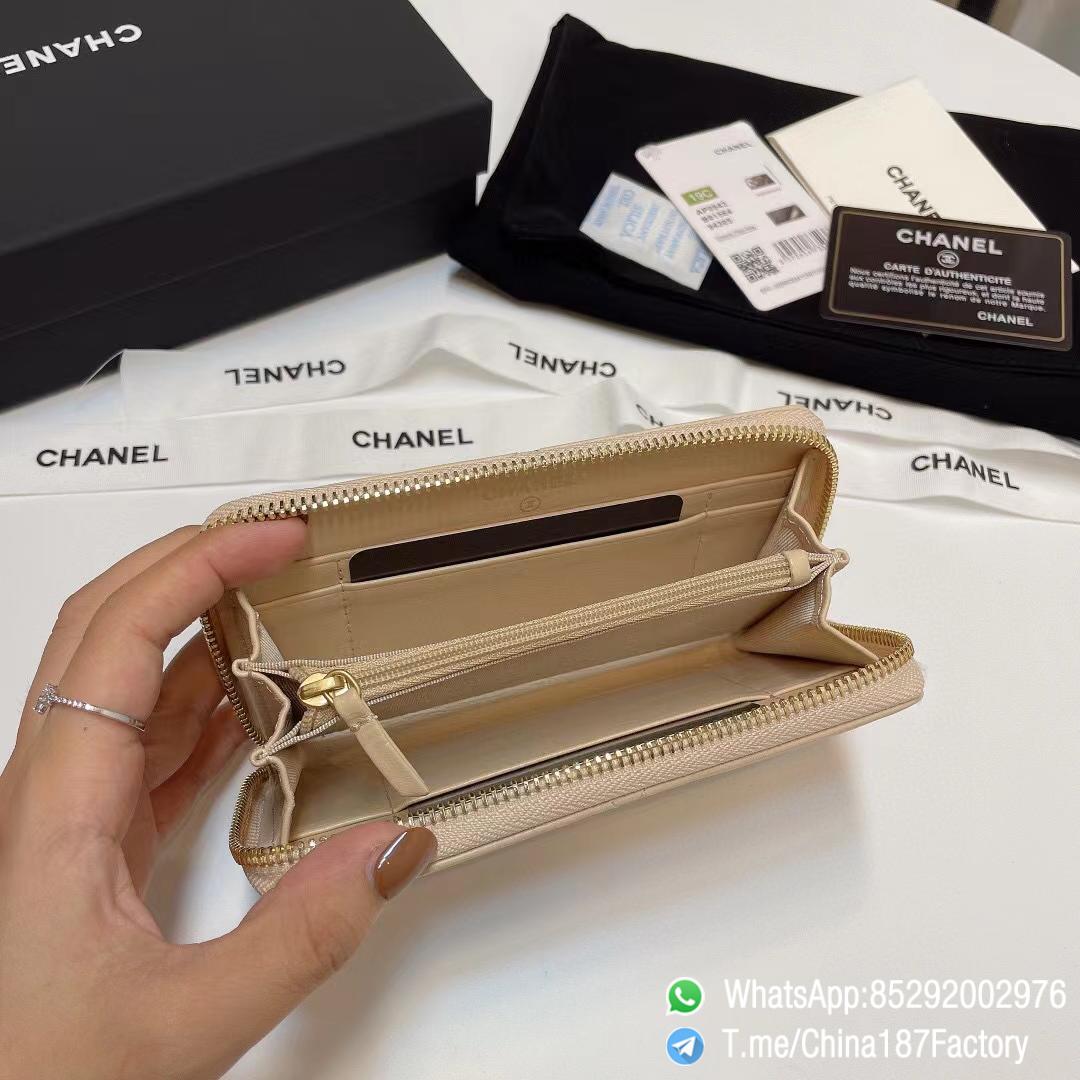 187 Factory Middle Chanel 19 Zipped Wallet Beige Shiny Lambskin Gold Tone Metal 06 187 Factory Middle Chanel 19 Zipped Wallet Beige Shiny Lambskin Gold Tone Metal 06