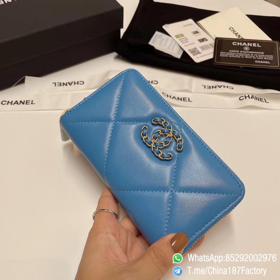 187 Factory Middle Chanel 19 Zipped Wallet Blue Shiny Lambskin Gold Tone Metal 02 187 Factory Middle Chanel 19 Zipped Wallet Blue Shiny Lambskin Gold Tone Metal 02