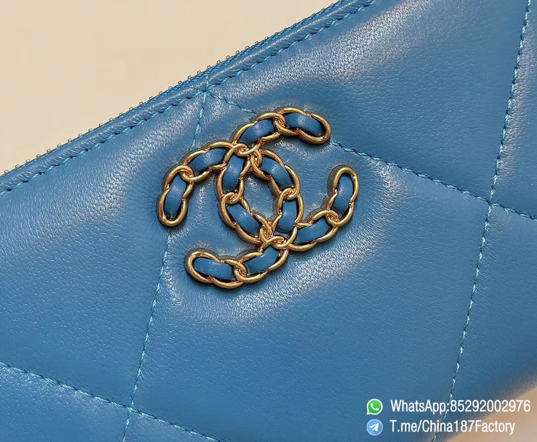 187 Factory Middle Chanel 19 Zipped Wallet Blue Shiny Lambskin Gold Tone Metal 09 187 Factory Middle Chanel 19 Zipped Wallet Blue Shiny Lambskin Gold Tone Metal 09