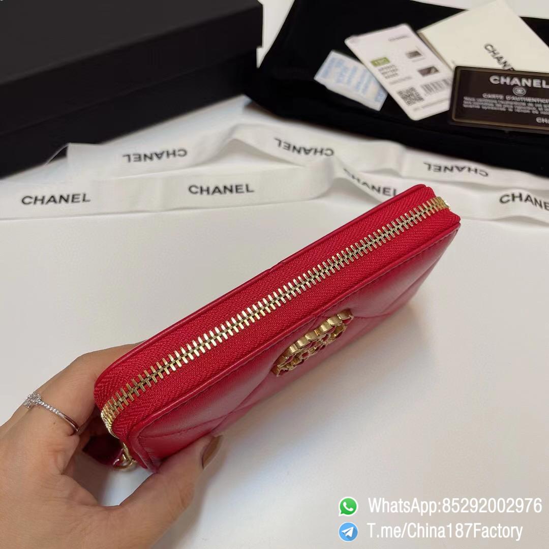 187 Factory Middle Chanel 19 Zipped Wallet Red Shiny Lambskin Gold Tone Metal 05 187 Factory Middle Chanel 19 Zipped Wallet Red Shiny Lambskin Gold Tone Metal 05